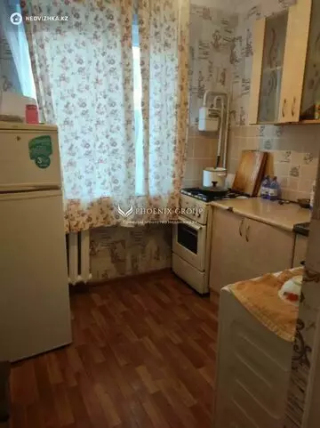 45 м², 2-комнатная квартира, этаж 3 из 5, 45 м², изображение - 2