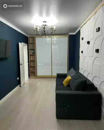 1-комнатная квартира, этаж 2 из 13, 44 м²