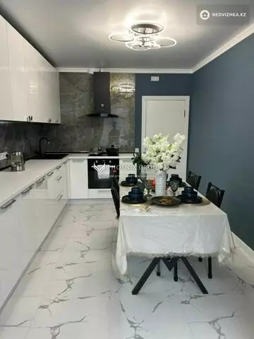 1-комнатная квартира, этаж 2 из 13, 44 м²