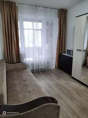 2-комнатная квартира, этаж 3 из 5, 36 м²