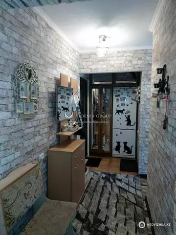 2-комнатная квартира, этаж 2 из 5, 44 м²