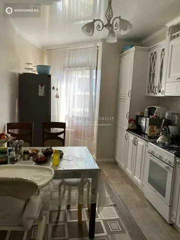 64.5 м², 2-комнатная квартира, этаж 3 из 5, 64 м², изображение - 0