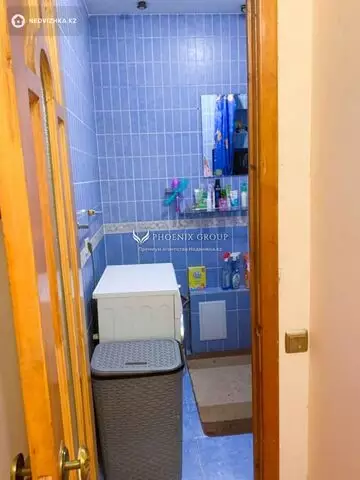 2-комнатная квартира, этаж 1 из 9, 60 м²