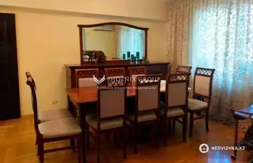 3-комнатная квартира, этаж 3 из 5, 70 м²