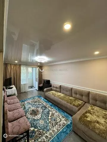 3-комнатная квартира, этаж 5 из 5, 60 м²