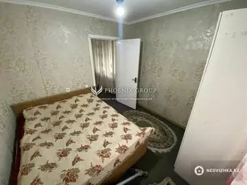 2-комнатная квартира, этаж 3 из 5, 43 м²