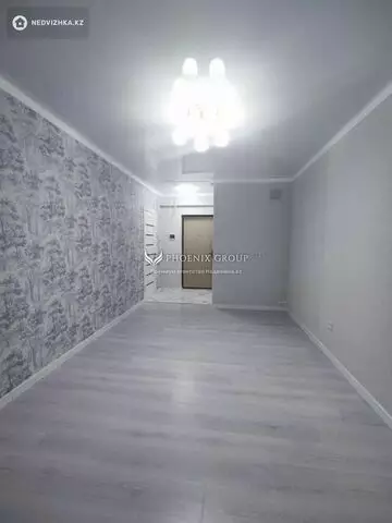 1-комнатная квартира, этаж 6 из 10, 28 м²