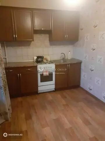 1-комнатная квартира, этаж 1 из 4, 42 м²