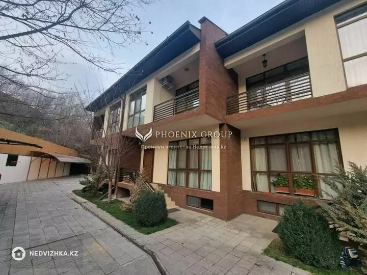 221 м², 4-комнатная квартира, этаж 1 из 3, 221 м², изображение - 1