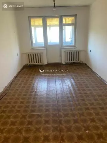 2-комнатная квартира, этаж 4 из 4, 44 м²