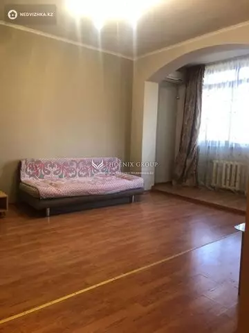 2-комнатная квартира, этаж 4 из 9, 51 м²