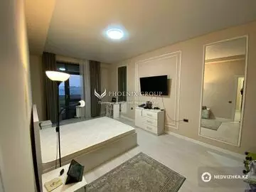 3-комнатная квартира, этаж 9 из 12, 89 м²