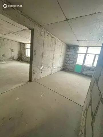 70 м², 2-комнатная квартира, этаж 2 из 9, 70 м², изображение - 3