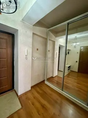 1-комнатная квартира, этаж 4 из 5, 35 м²