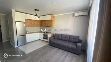 2-комнатная квартира, этаж 9 из 9, 55 м²