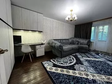 2-комнатная квартира, этаж 4 из 4, 47 м²