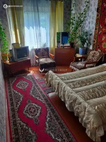 3-комнатная квартира, этаж 3 из 5, 61 м²