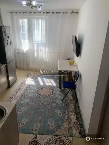 1-комнатная квартира, этаж 3 из 9, 36 м²