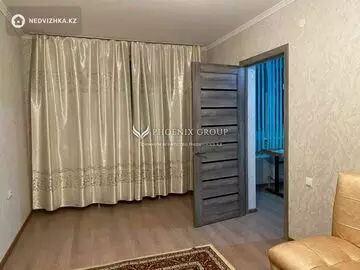 1-комнатная квартира, этаж 1 из 9, 38 м²