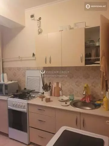 1-комнатная квартира, этаж 3 из 10, 34 м²