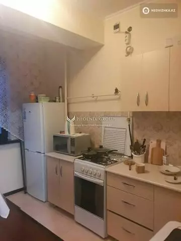 1-комнатная квартира, этаж 3 из 10, 34 м²