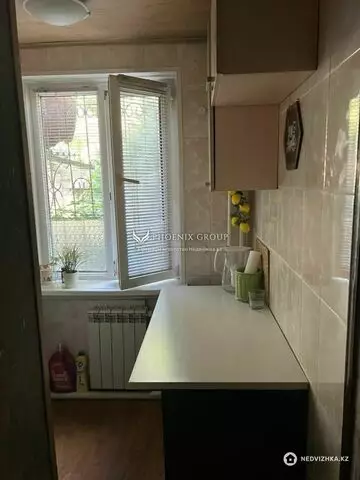 2-комнатная квартира, этаж 1 из 2, 35 м²