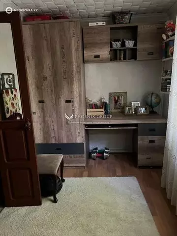 2-комнатная квартира, этаж 1 из 2, 35 м²