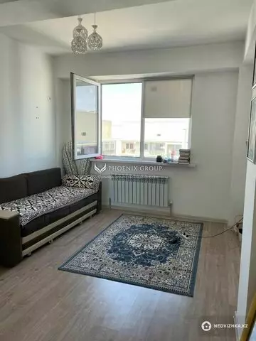 1-комнатная квартира, этаж 9 из 9, 36 м²