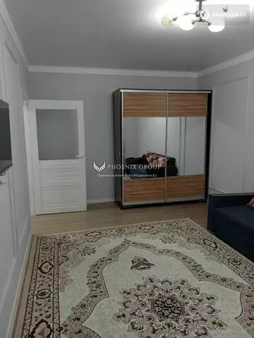 1-комнатная квартира, этаж 5 из 12, 38 м²