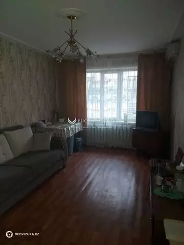 30.4 м², 1-комнатная квартира, этаж 1 из 5, 30 м², изображение - 1