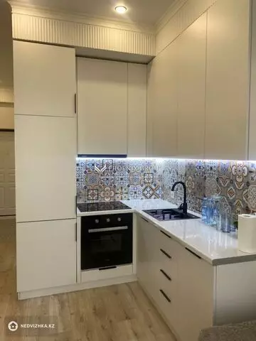 1-комнатная квартира, этаж 17 из 20, 44 м²