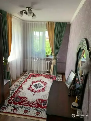 2-комнатная квартира, этаж 4 из 4, 46 м²