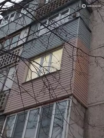 2-комнатная квартира, этаж 3 из 5, 45 м²