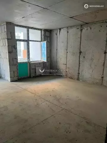 2-комнатная квартира, этаж 2 из 9, 55 м²