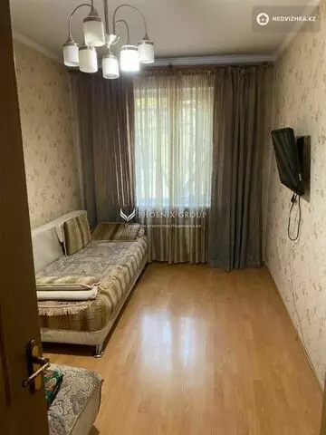 2-комнатная квартира, этаж 2 из 5, 43 м²