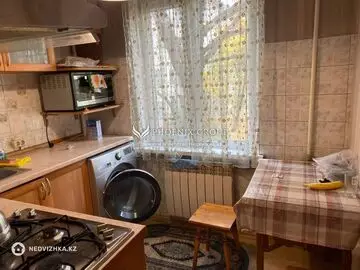 2-комнатная квартира, этаж 2 из 5, 43 м²