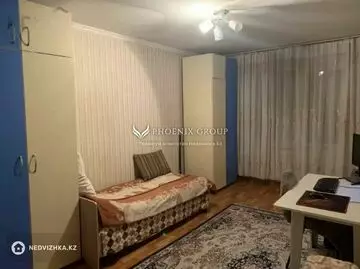 1-комнатная квартира, этаж 4 из 4, 33 м²