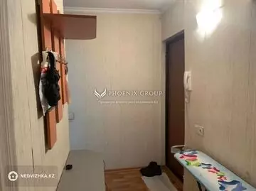 1-комнатная квартира, этаж 4 из 4, 33 м²