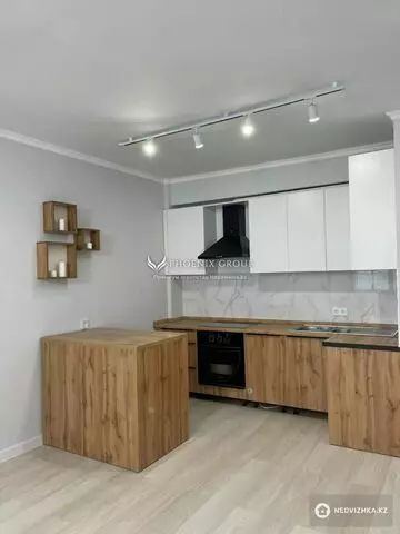 2-комнатная квартира, этаж 4 из 7, 59 м²