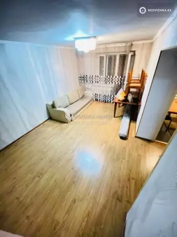 1-комнатная квартира, этаж 4 из 4, 31 м²