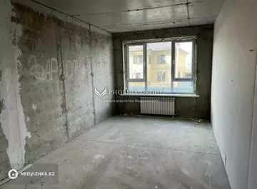 3-комнатная квартира, этаж 1 из 7, 87 м²