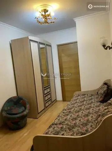 3-комнатная квартира, этаж 3 из 5, 59 м²