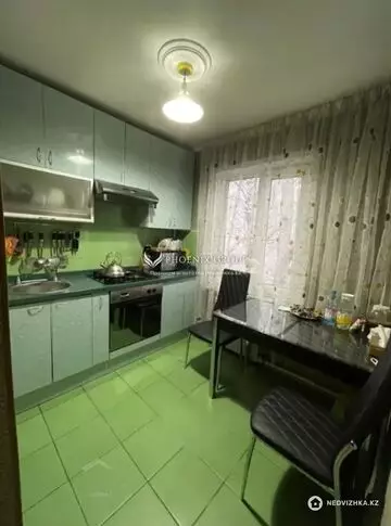 3-комнатная квартира, этаж 3 из 5, 59 м²