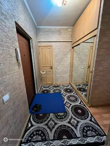 1-комнатная квартира, этаж 1 из 9, 36 м²