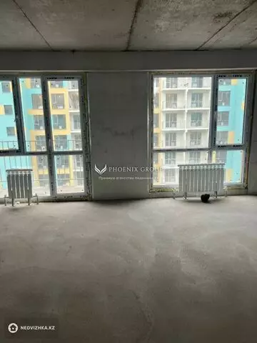 3-комнатная квартира, этаж 6 из 10, 77 м²