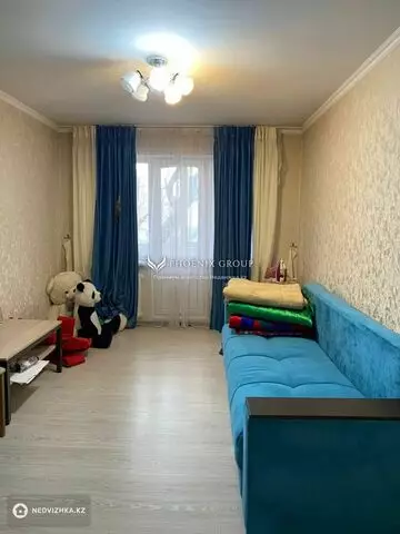 2-комнатная квартира, этаж 4 из 4, 47 м²