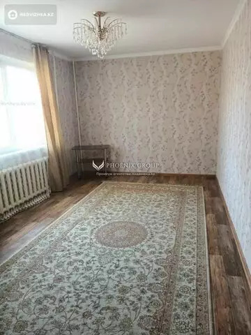 2-комнатная квартира, этаж 4 из 5, 44 м²