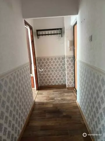 2-комнатная квартира, этаж 4 из 5, 44 м²