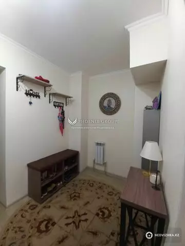 2-комнатная квартира, этаж 1 из 9, 60 м²