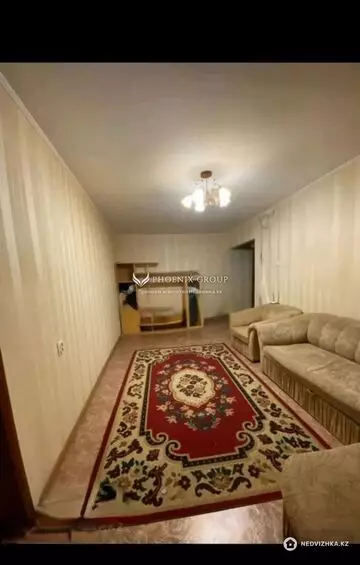 2-комнатная квартира, этаж 1 из 5, 40 м²